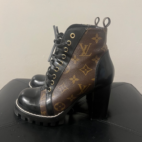 Louis Vuitton Star trail ankle boot - Picture 2 of 4